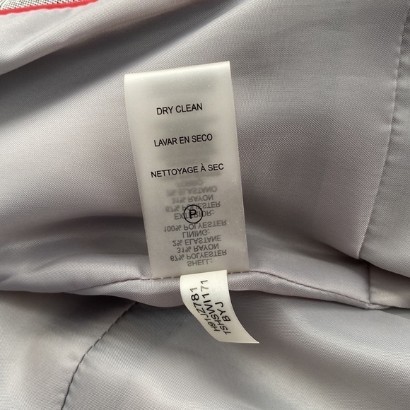 Tommy Hilfiger iconic blazer with silver embellishments. - Picture 9 of 17